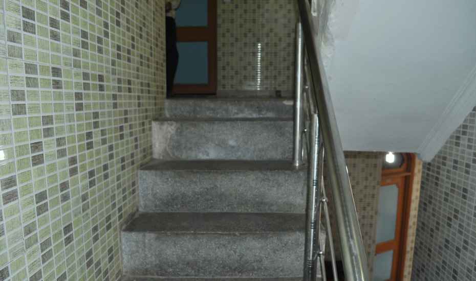 New Sanjay Guest House - Tap to explore photos