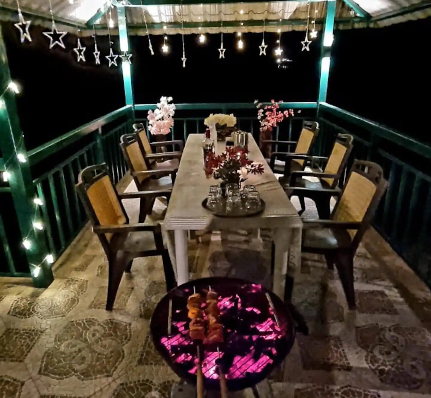 Florentina Villa | River Views & Private Pool - Tap to explore photos