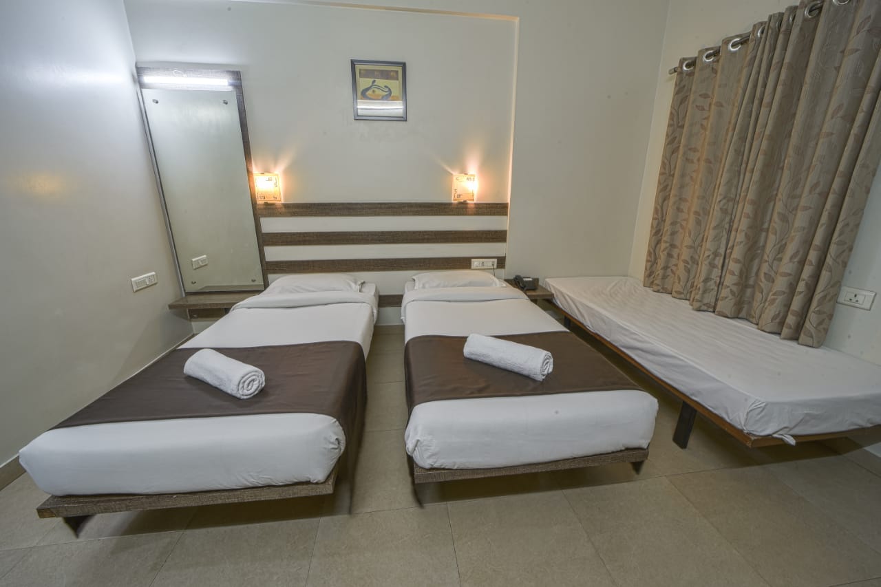 Hotel Orient Crown 2