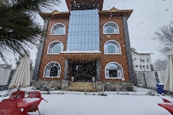 Elite Residence ( 2min drive to railway station), Srinagar