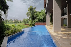 Peaceful 1BHK Apartment with Pool near Candolim Beach | Hireavilla, Goa
