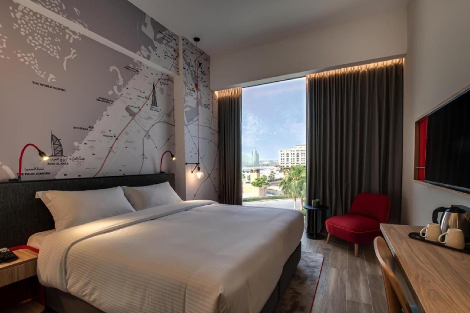 Intercity Hotel Dubai Jaddaf Waterfront - Tap to explore photos