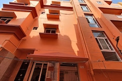 SRI GURU NIKETAN, Puri