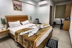 SAPTHAGIRI GRAND, Nellore