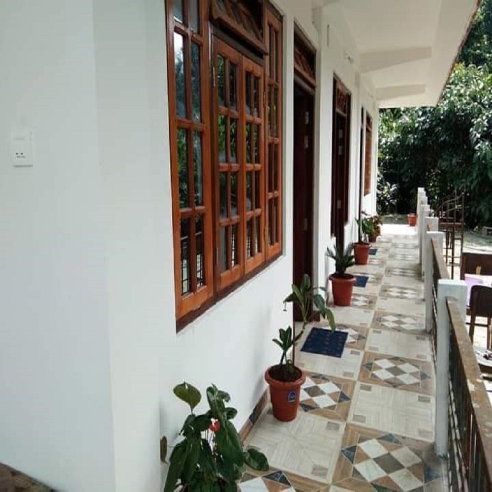 Garanja Homestay - Tap to explore photos