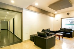 Hotel Nachiappa Residency Mandaveli, Chennai