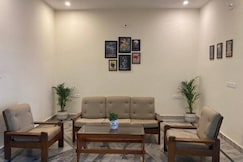 Zoeys Homestay, Jammu