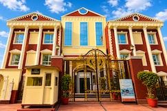 Hotel Cymbal (Sector 31 Gurgaon), Gurgaon