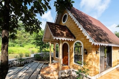 Castle by Mysa Stays, Murbad