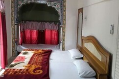 RAJ PALACE, Bundi