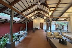 Ninja Villa, Khopoli