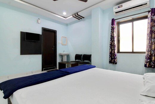 Super SPOT ON Sri Vaishnavi Lodge