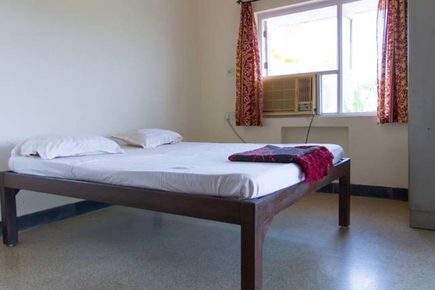 One BHK terrace Flat on 2nd Floor in Candolim Goa - Tap to explore photos