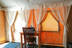 Yrelka Holiday Camps | Rooms & Pool, Dharamshala