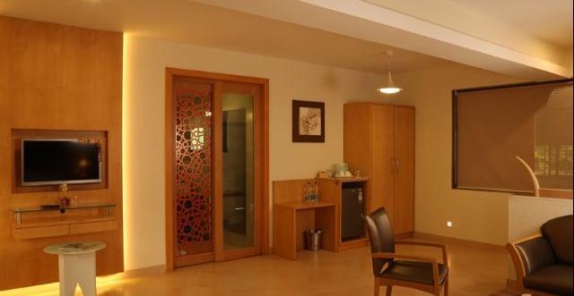 MERITAS SEAWIND BEACH RESORT - Tap to explore photos