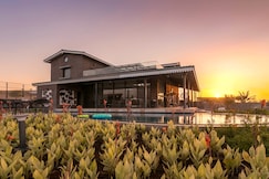 StayVista | Casa Del Verde 4 BHK Villa, Nashik