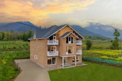 Royal Cliff Resort -Luxury in Nature's Lap, Pahalgam