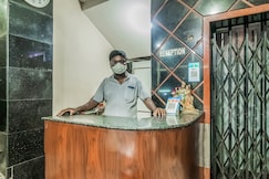 SPOT ON Swarna Mayuri, Guntur