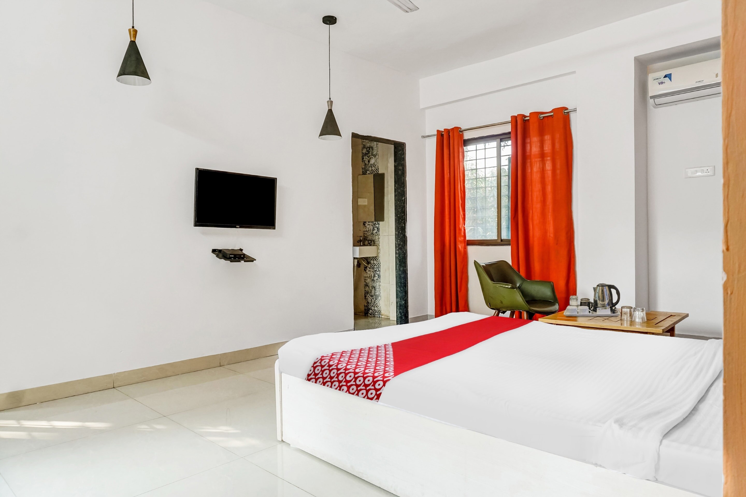 Hotel O Aadinath Villa Near Pune Airport - Tap to explore photos