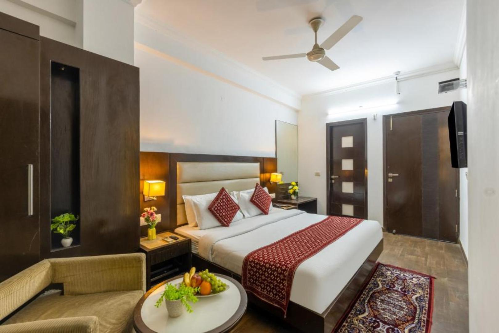 Hotel Chanchal Continental - Tap to explore photos