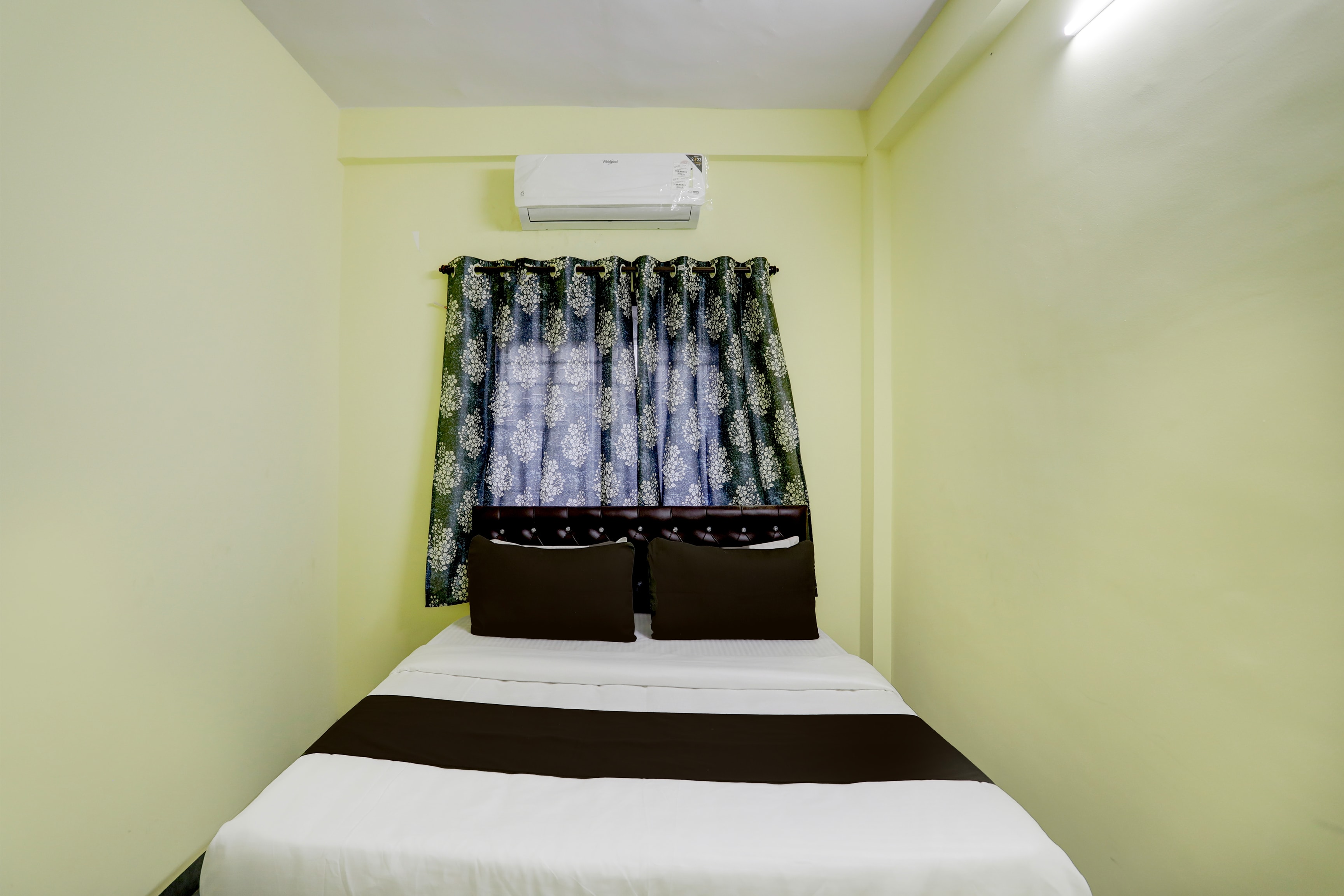 Hotel O CRPF Crossway Formerly V7 Inn Service Apartment - Tap to explore photos