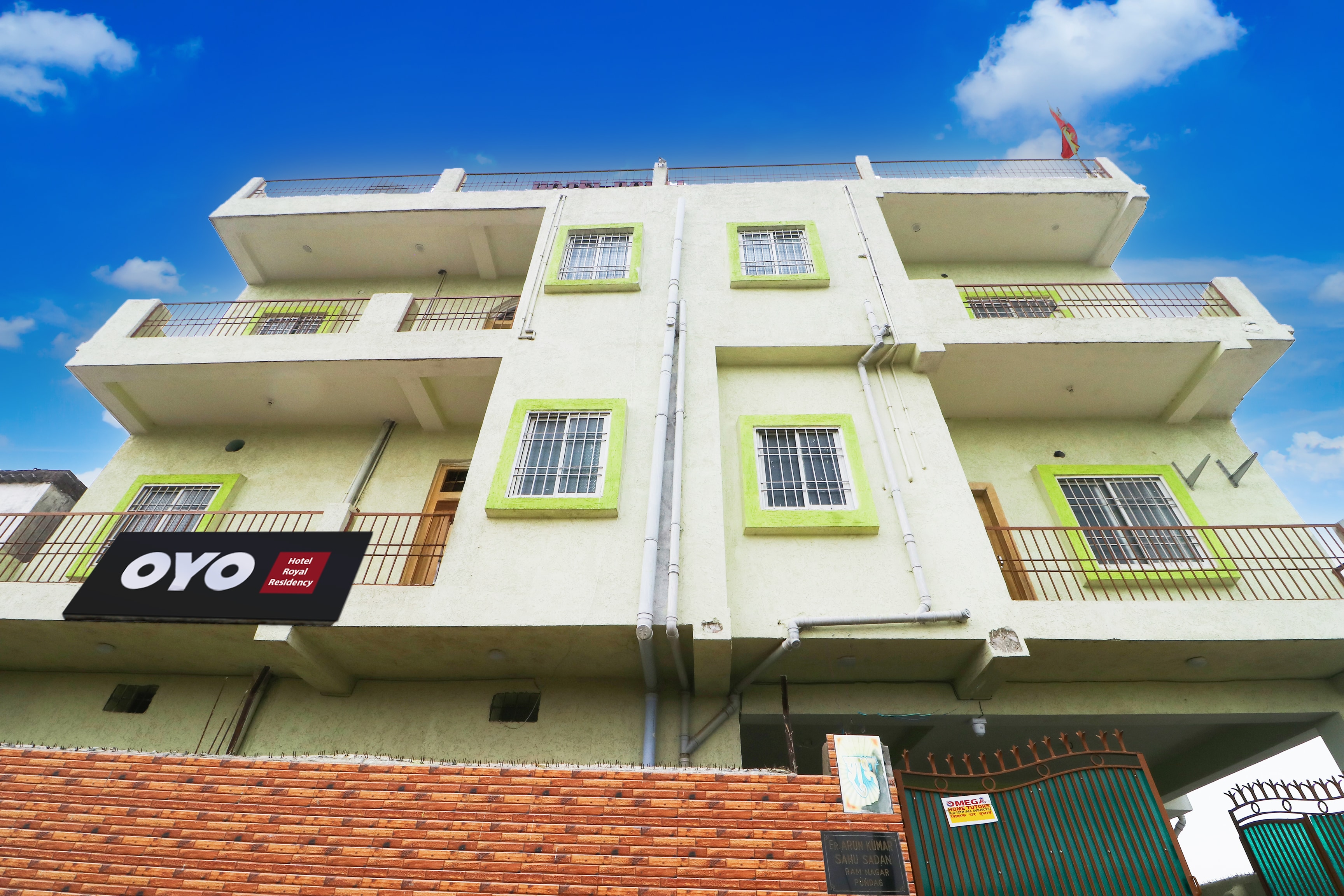 Hotel O Royal Residency - Tap to explore photos