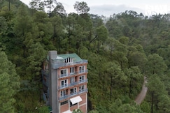 StayVista at Opalite @ The Elmstone, Kasauli