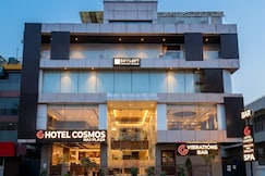 Hotel Cosmos Raj Plaza Jaipur, Jaipur