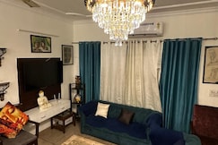 High Time Villa Mohali 3km From Airport, Mohali