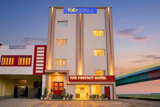 FabHotel The Perfect