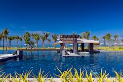 The Sands Khao Lak by Katathani, Phanom