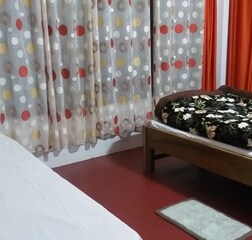 DOUBLE BED ROOM