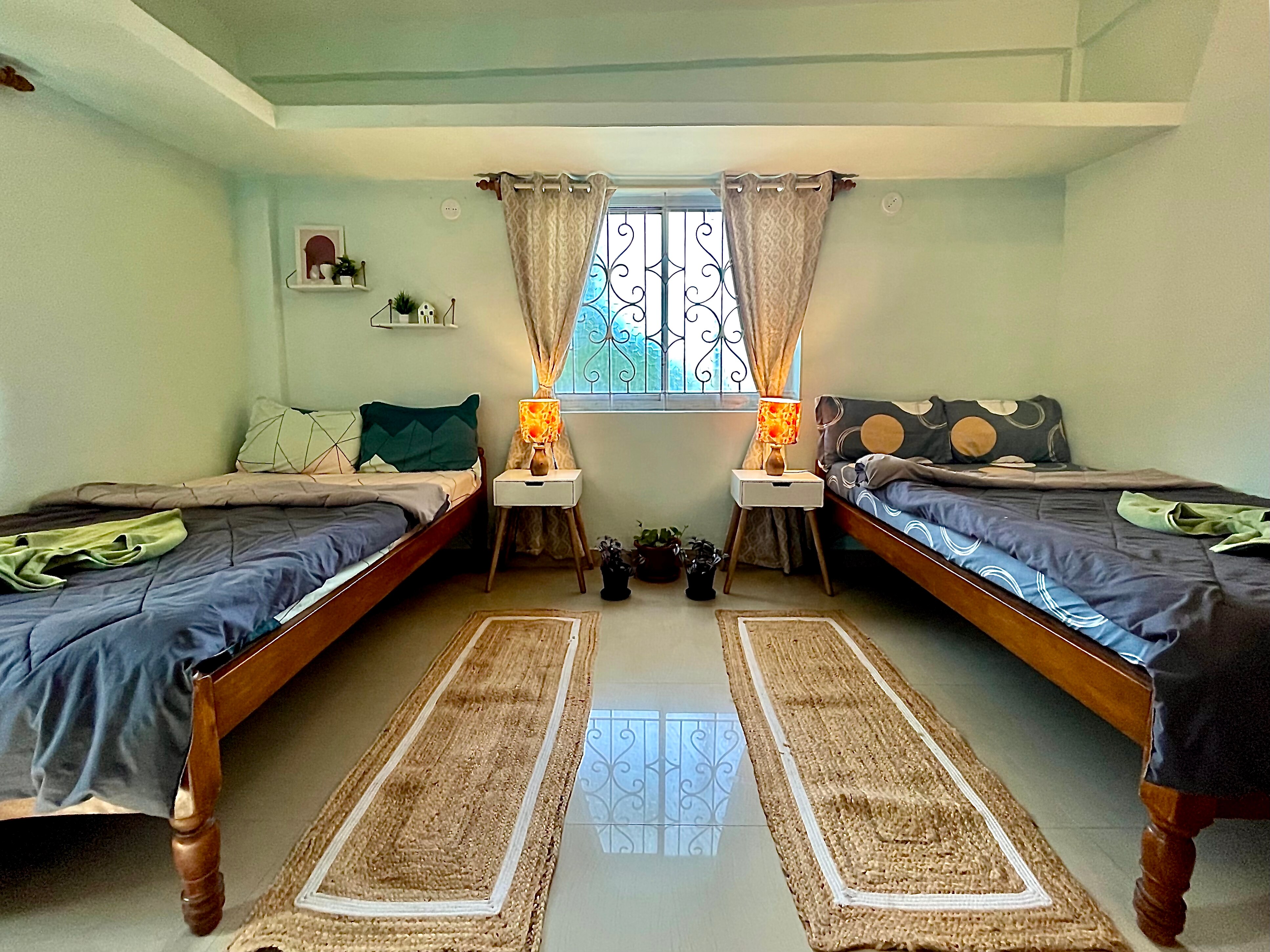 Seascape 2bhk House by Goaround Homes - Tap to explore photos