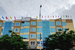 Binayak Palace, Kendraparha