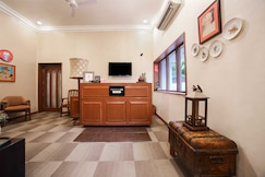 Townhouse Oak - Dayal - Lodge - A Boutique Hotel, Agra