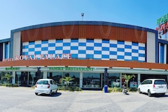 Hotel Royal Palace , Ahmedabad
