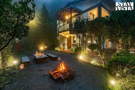 StayVista at Viva La Vida w/ Bonfire