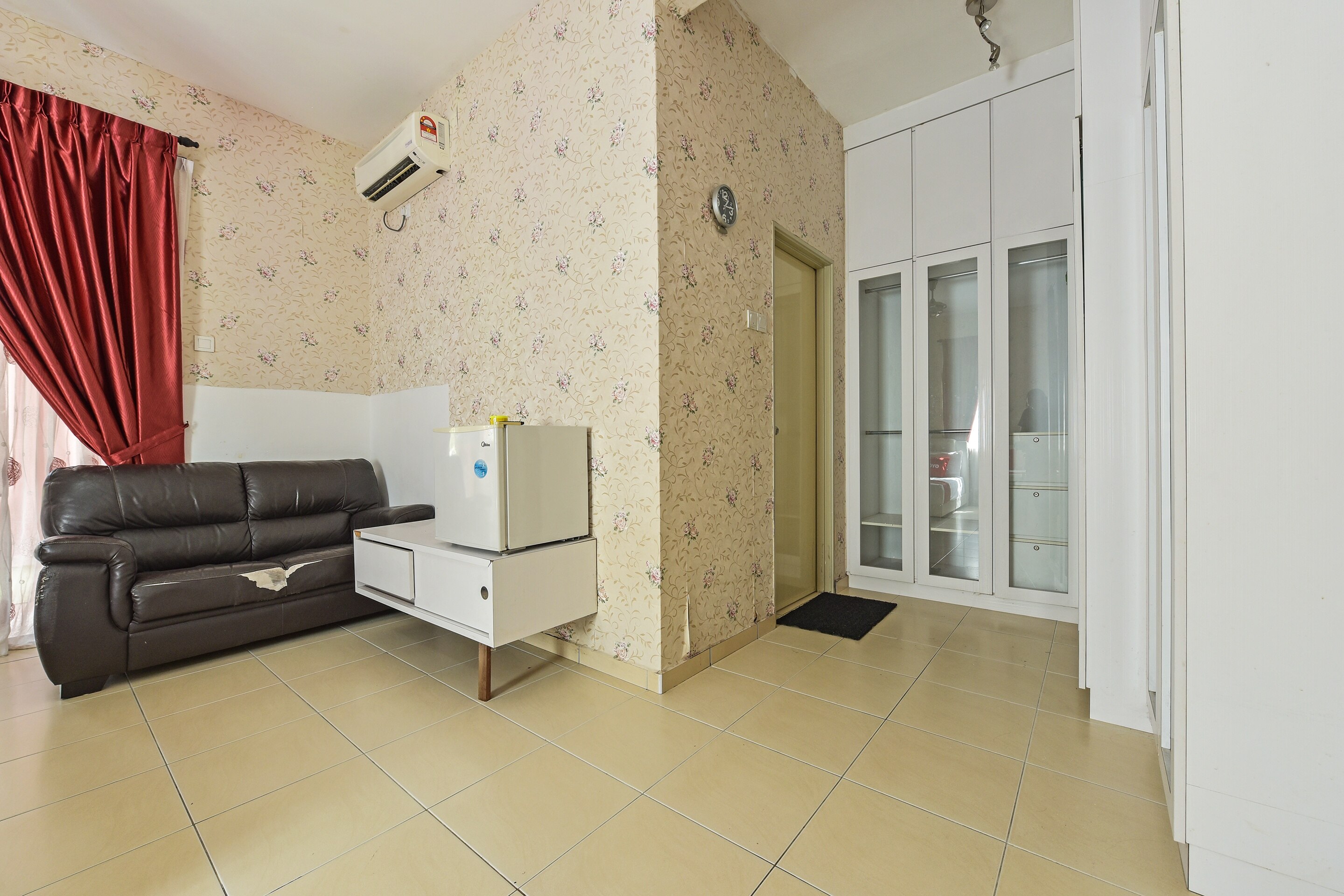 OYO Home  90532 Casa Azlinda Muslim Homestay Ii - Tap to explore photos