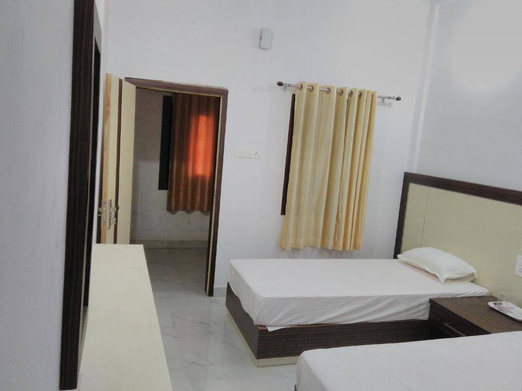 Vajrabodhi guest house - Tap to explore photos