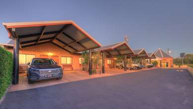 Best Western Ascot Lodge Motor Inn - Tap to explore photos