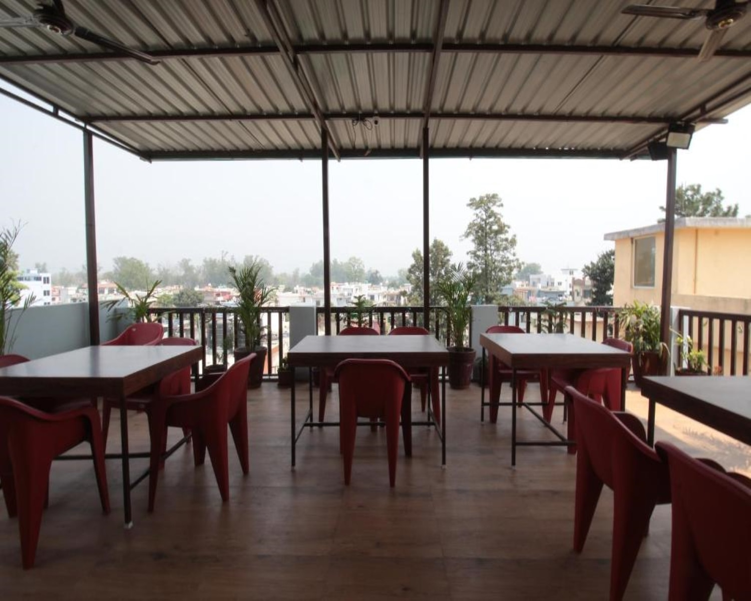 THE SAUKARI'S STAY - Tap to explore photos