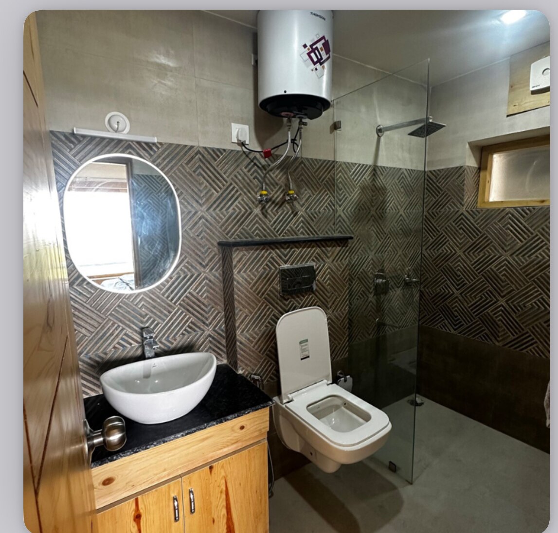 Shiv Ambika home stay - Tap to explore photos