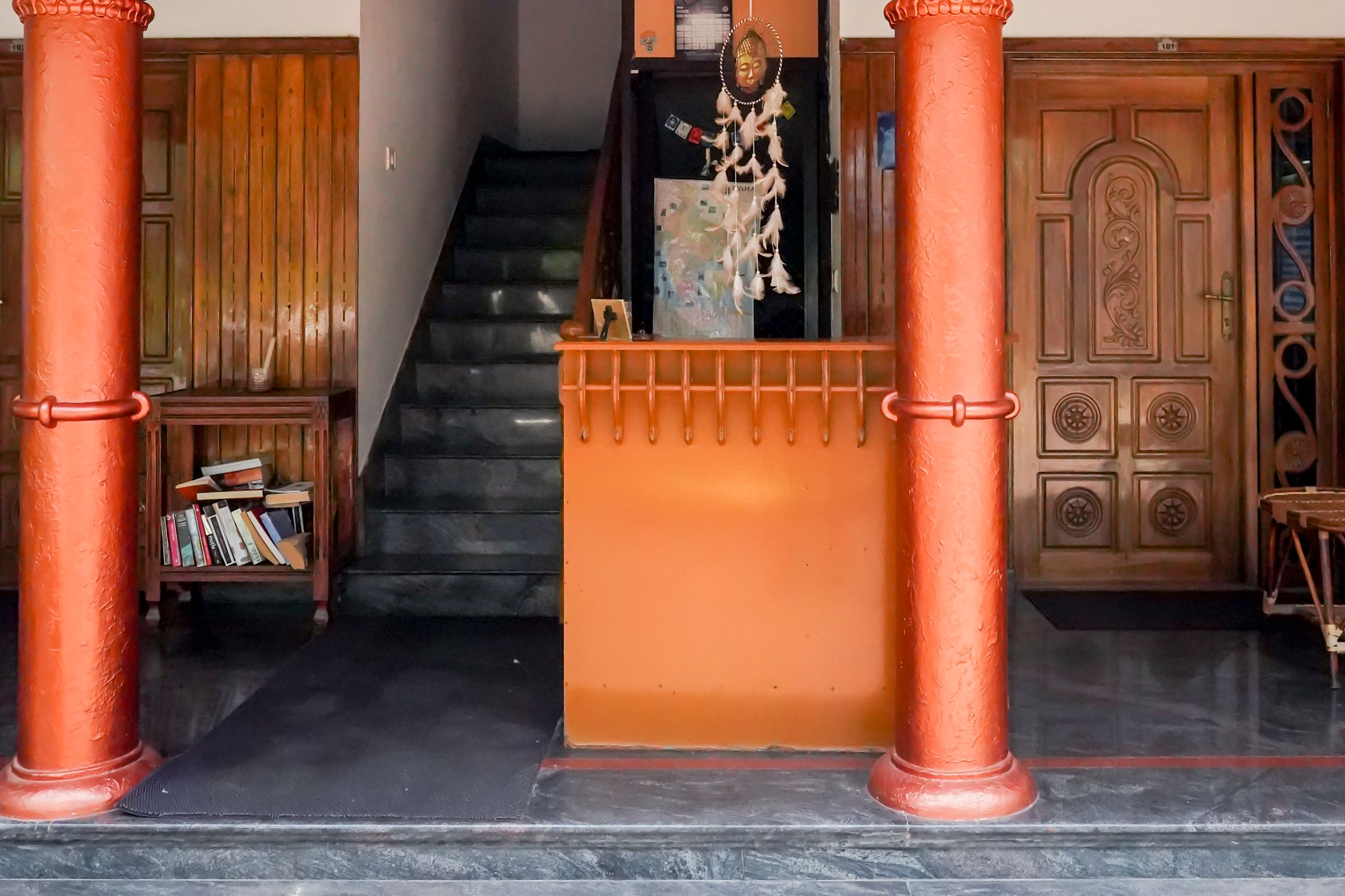 Lima Homestay - Tap to explore photos