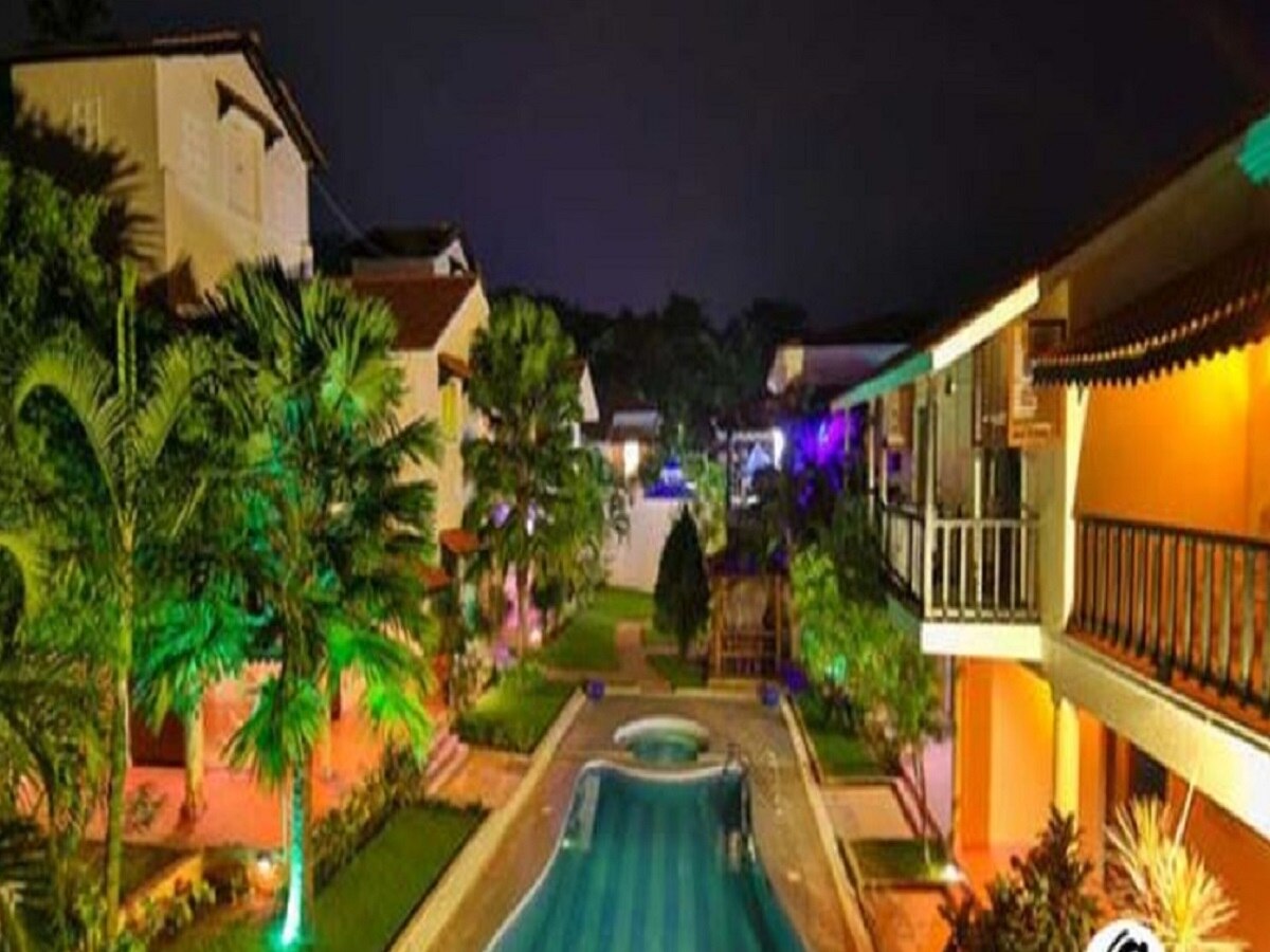 Amour Convention & Resort, Gurugram Sohna Road - Tap to explore photos