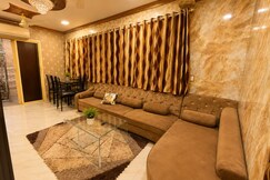 Serene Oasis 3Bed 2Bath Patio with Swing Bandra W, Mumbai