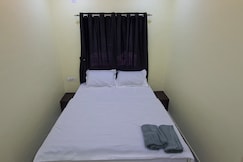 Shreenath gurukupa bhaktnivas, Akkalkot