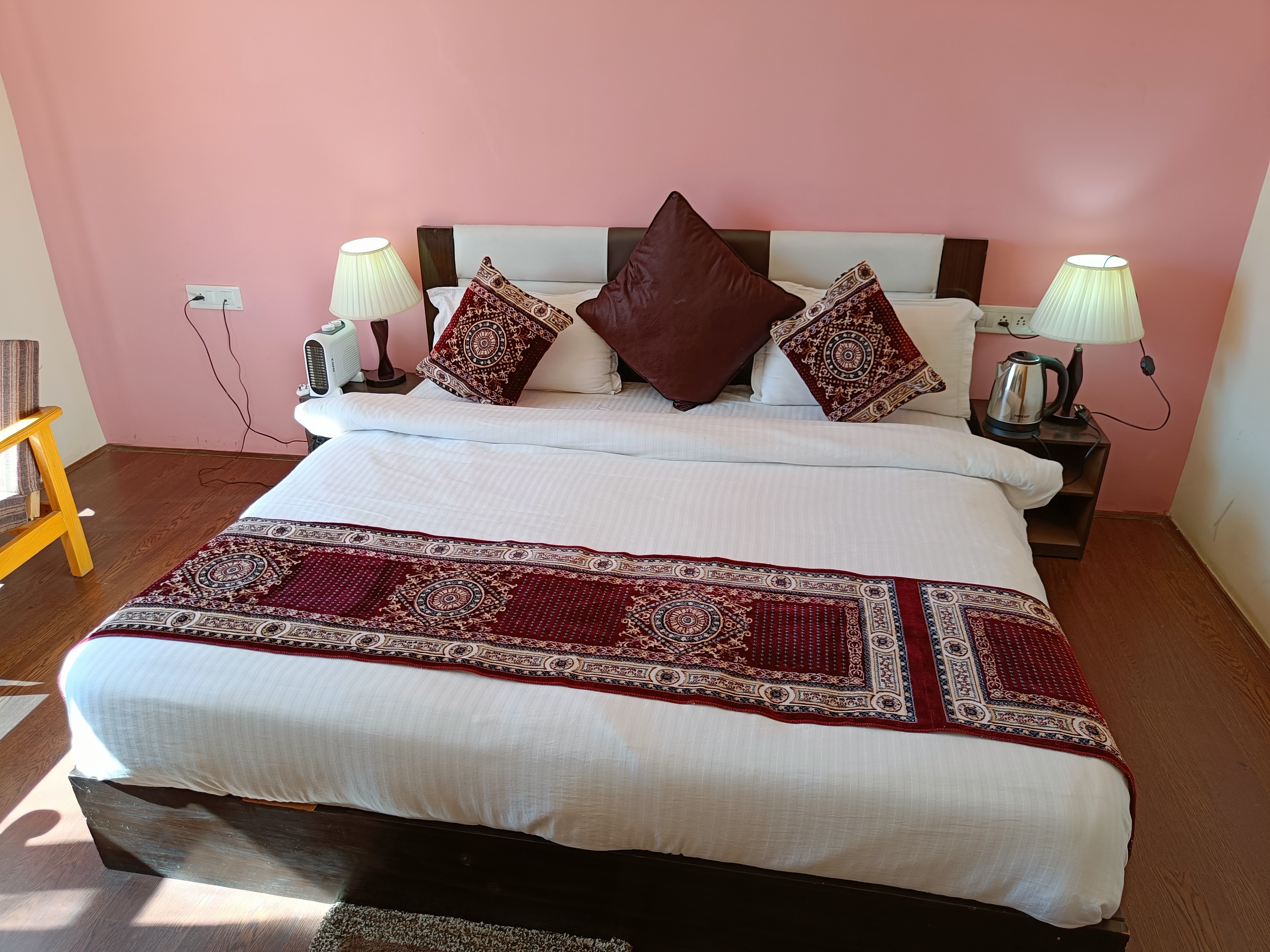 Hotel Malik Residency - Tap to explore photos