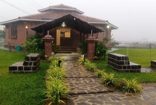 Umbartha Resort Naneghat