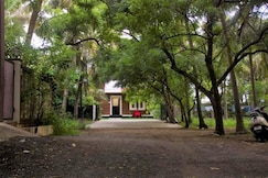 BRICK CASTLE, Chennai