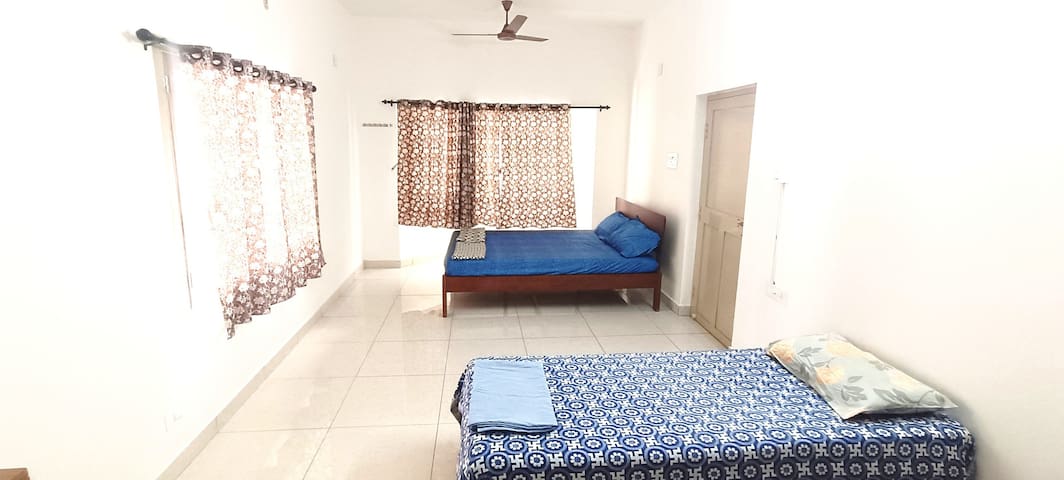 Spacious 2BHK near Ramakrishna hospital - Tap to explore photos